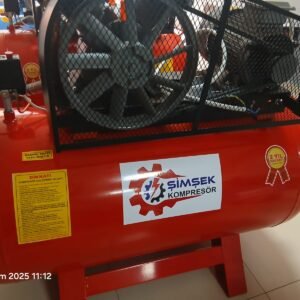 ŞİMŞEK 350 LİTRE 8 BAR 5,5 HP HAVA KOMPRESÖR